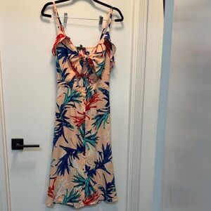BOLD elements Peach Tropical-Print Midi Dress with Front Tie